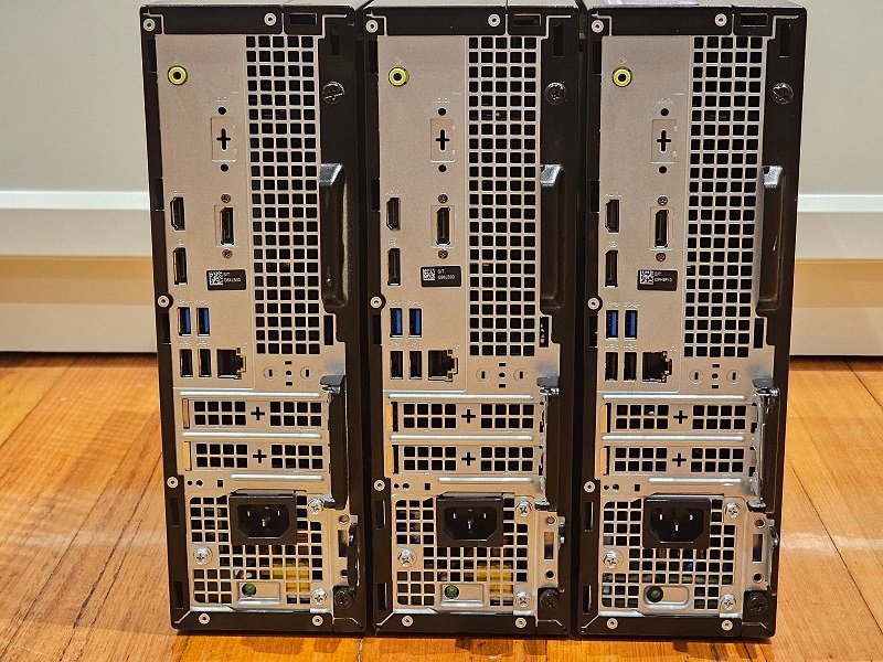 4 x Dell Desktops i5-9500, 512GB SSD, 16G RAM, Win11 & Office21.