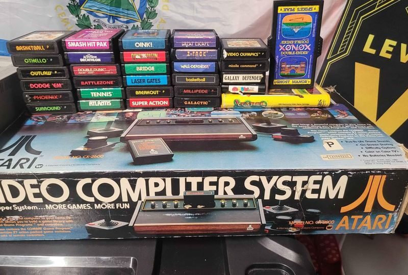 Atari 2600 6 Switch "Woody" Console Boxed With 30 Games.