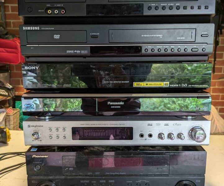 Faulty Electronics DVD Blu-ray Amplifier VCR Bulk Lot, For Parts Or Repair.